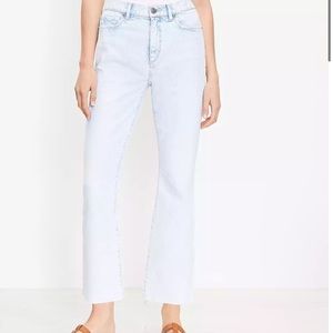 High Rise Kick Crop Jeans in Light Wash